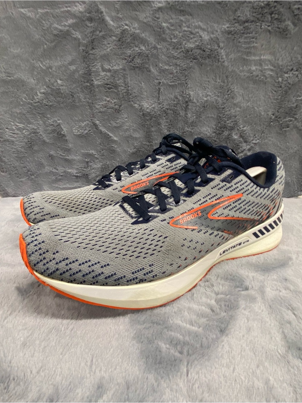 Brooks levitate GTS 5 Mens Size 12 Gray Blue Orange Running Casual Sneakers